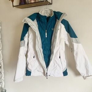 🪞 NEW north face waterproof 2 in 1 lined puff zip front women’s jacket coat